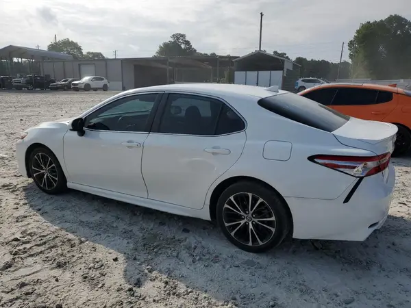 4T1G11AK2LU912610 2020 TOYOTA CAMRY - Image 2