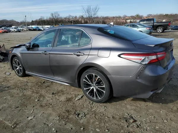 4T1G11AK2LU922974 2020 TOYOTA CAMRY - Image 2