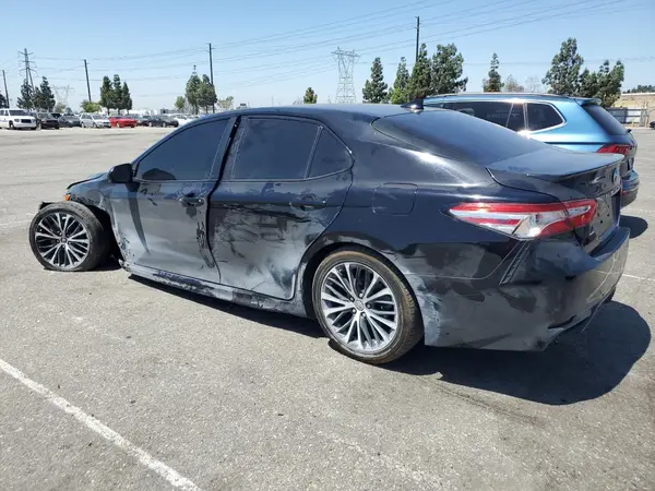 4T1G11AK2LU926538 2020 TOYOTA CAMRY - Image 2