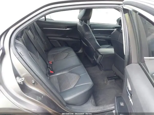 4T1G11AK2LU926944 2020 TOYOTA CAMRY - Image 8