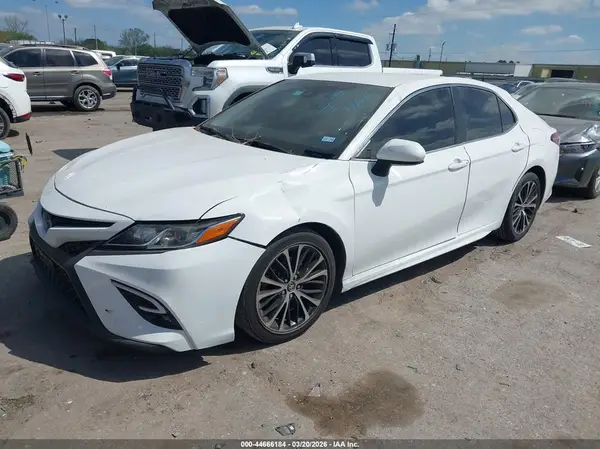 4T1G11AK2LU929469 2020 TOYOTA CAMRY - Image 2