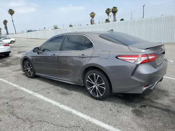 4T1G11AK2LU931397 2020 TOYOTA CAMRY - Image 2
