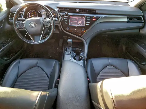 4T1G11AK2LU939564 2020 TOYOTA CAMRY - Image 8