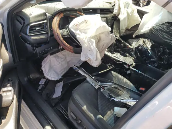 4T1G11AK2LU942853 2020 TOYOTA CAMRY - Image 8