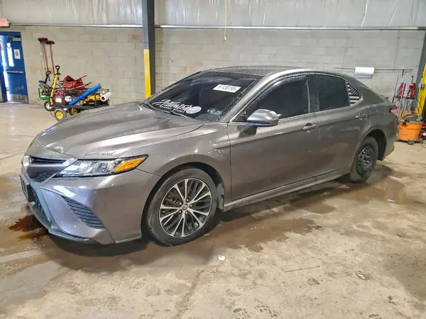 4T1G11AK2LU946207 2020 TOYOTA CAMRY - Image 1