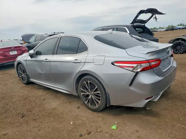4T1G11AK2LU957031 2020 TOYOTA CAMRY - Image 2