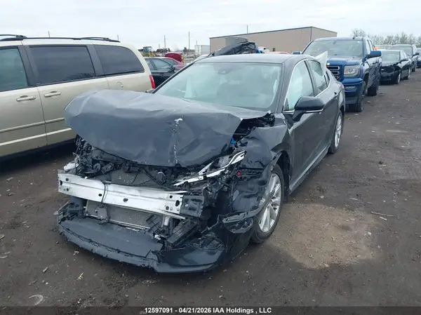 4T1G11AK2LU962228 2020 TOYOTA CAMRY - Image 2