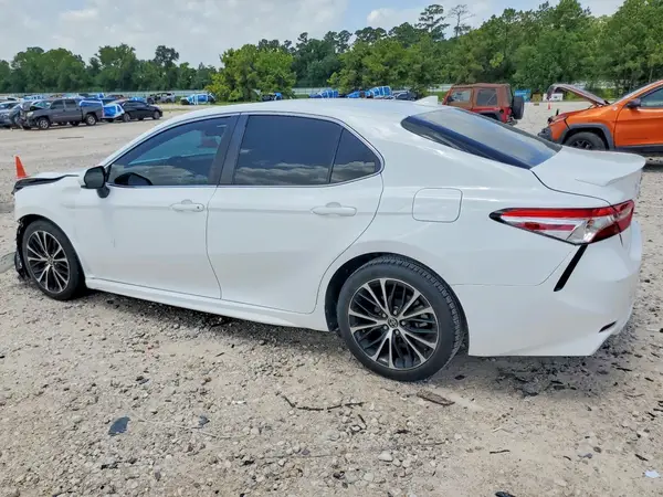 4T1G11AK2LU969423 2020 TOYOTA CAMRY - Image 2