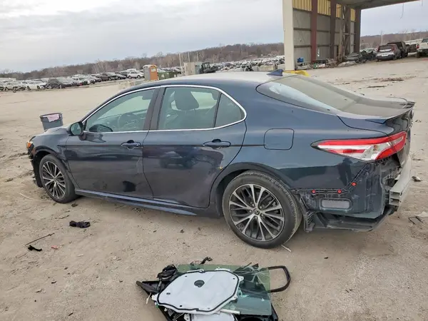 4T1G11AK2LU973858 2020 TOYOTA CAMRY - Image 2