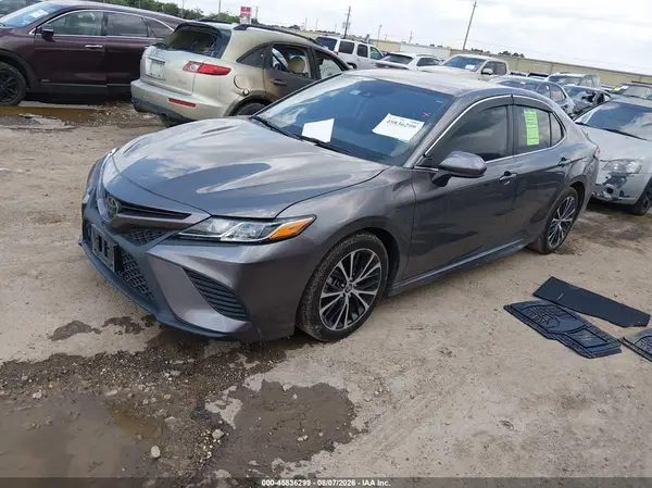 4T1G11AK2LU979157 2020 TOYOTA CAMRY - Image 2