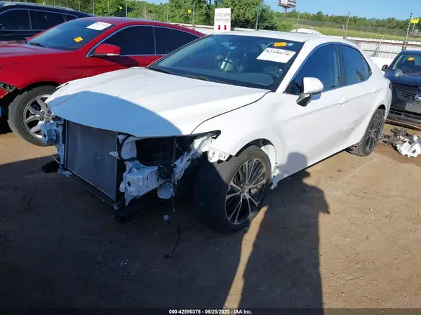 4T1G11AK2LU987341 2020 TOYOTA CAMRY - Image 2
