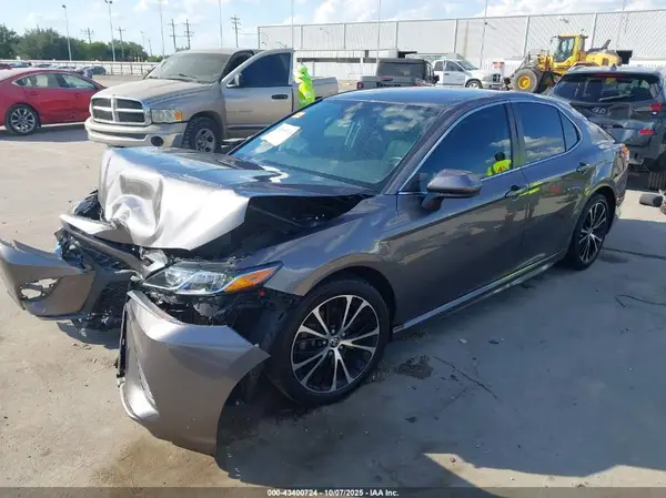 4T1G11AK2LU997531 2020 TOYOTA CAMRY - Image 2