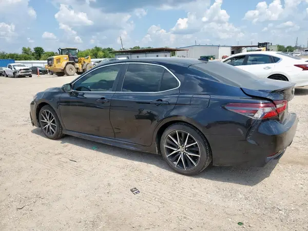 4T1G11AK2MU406888 2021 TOYOTA CAMRY - Image 2