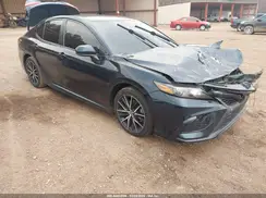 4T1G11AK2MU410018 2021 TOYOTA CAMRY
