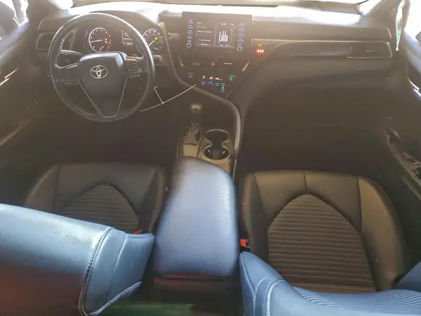 4T1G11AK2MU421648 2021 TOYOTA CAMRY - Image 8