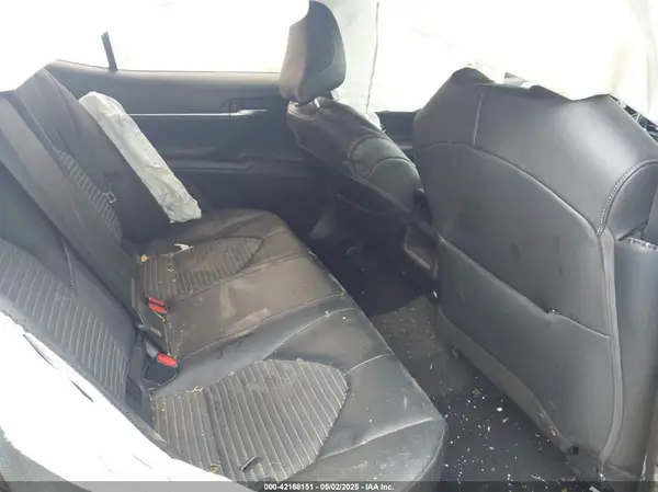 4T1G11AK2MU422475 2021 TOYOTA CAMRY - Image 8