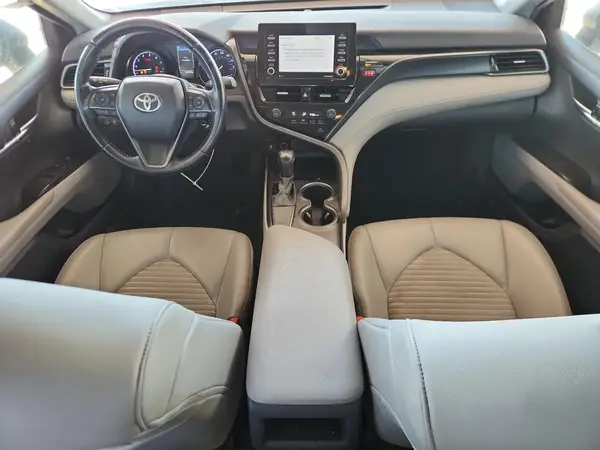 4T1G11AK2MU423593 2021 TOYOTA CAMRY - Image 8