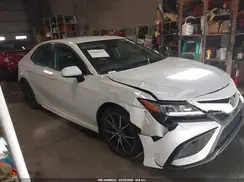 4T1G11AK2MU425389 2021 TOYOTA CAMRY