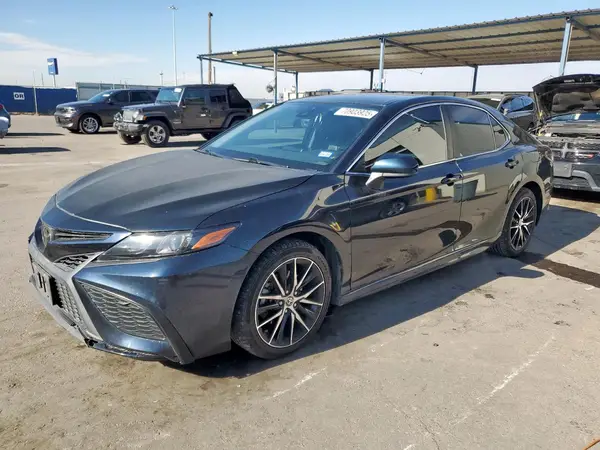 4T1G11AK2MU425912 2021 TOYOTA CAMRY - Image 1