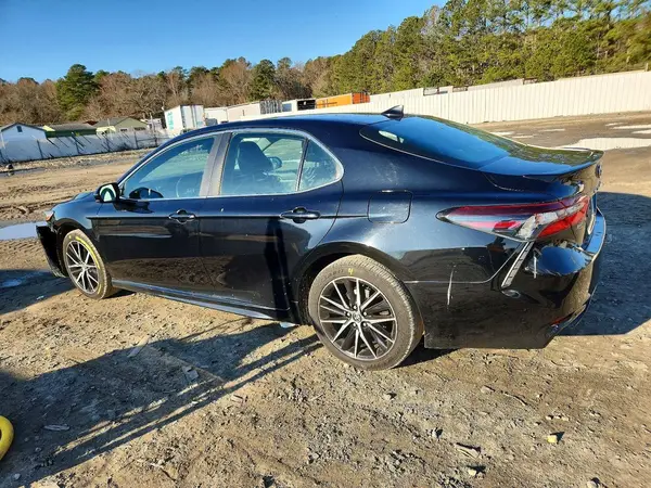 4T1G11AK2MU426204 2021 TOYOTA CAMRY - Image 2