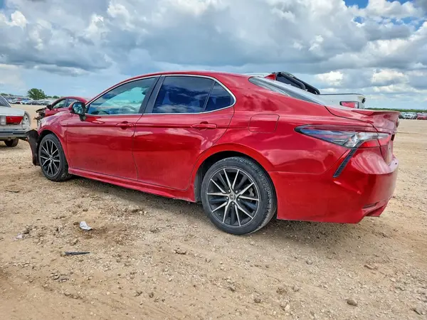 4T1G11AK2MU427966 2021 TOYOTA CAMRY - Image 2