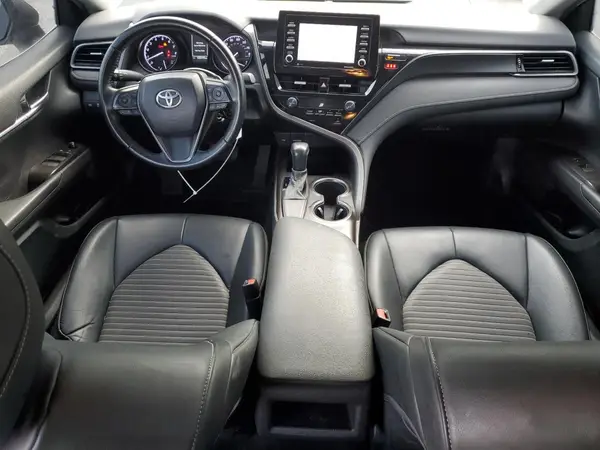 4T1G11AK2MU431208 2021 TOYOTA CAMRY - Image 8