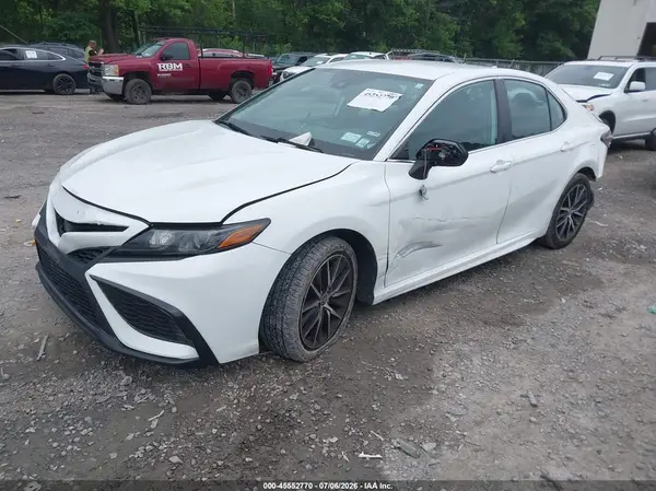 4T1G11AK2MU434304 2021 TOYOTA CAMRY - Image 2