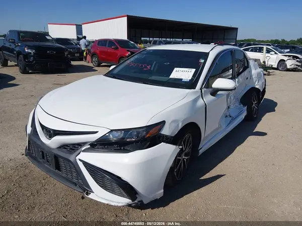 4T1G11AK2MU435128 2021 TOYOTA CAMRY - Image 2