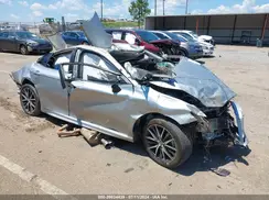 4T1G11AK2MU438594 2021 TOYOTA CAMRY