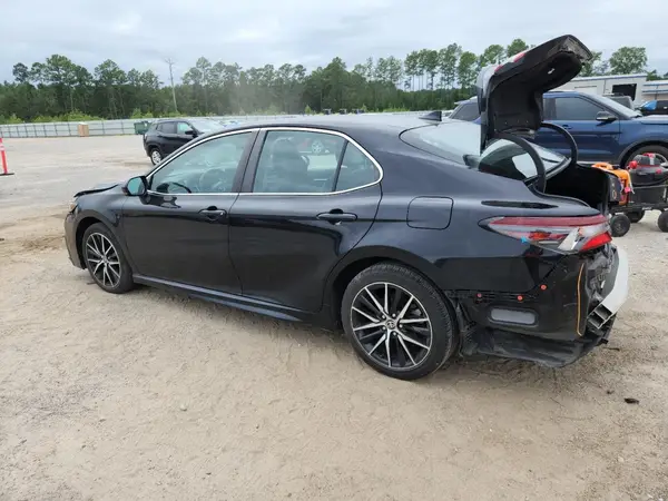 4T1G11AK2MU444508 2021 TOYOTA CAMRY - Image 2