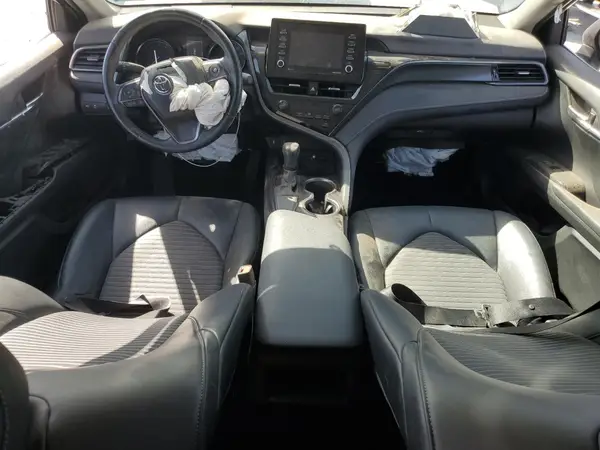 4T1G11AK2MU450325 2021 TOYOTA CAMRY - Image 8