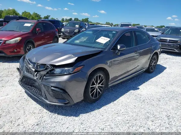 4T1G11AK2MU453094 2021 TOYOTA CAMRY - Image 2