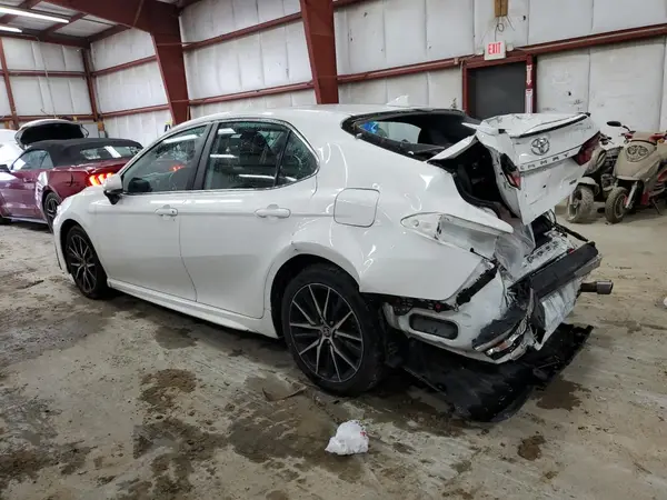 4T1G11AK2MU466492 2021 TOYOTA CAMRY - Image 2