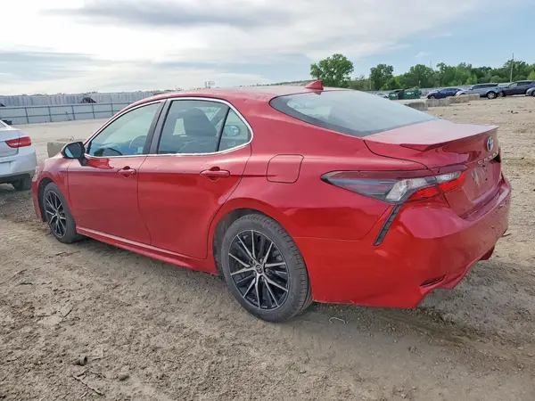 4T1G11AK2MU469974 2021 TOYOTA CAMRY - Image 2