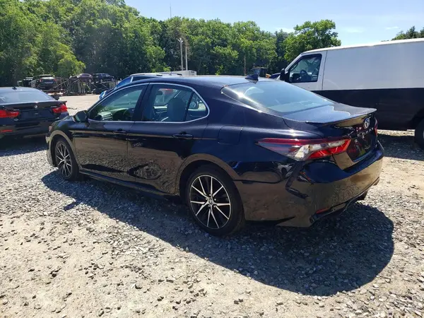 4T1G11AK2MU476830 2021 TOYOTA CAMRY - Image 2