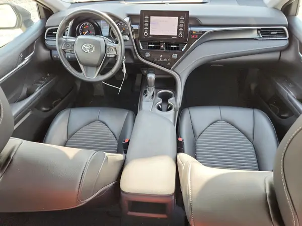 4T1G11AK2MU478366 2021 TOYOTA CAMRY - Image 8