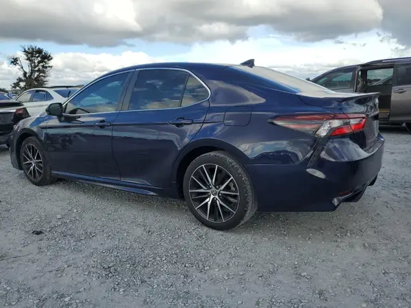 4T1G11AK2MU484555 2021 TOYOTA CAMRY - Image 2