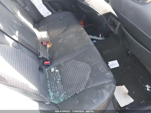 4T1G11AK2MU485544 2021 TOYOTA CAMRY - Image 8
