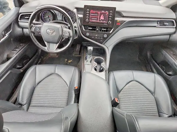 4T1G11AK2MU486242 2021 TOYOTA CAMRY - Image 8