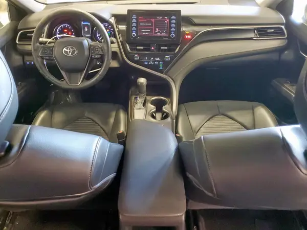4T1G11AK2MU488086 2021 TOYOTA CAMRY - Image 8