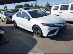 4T1G11AK2MU488198 2021 TOYOTA CAMRY