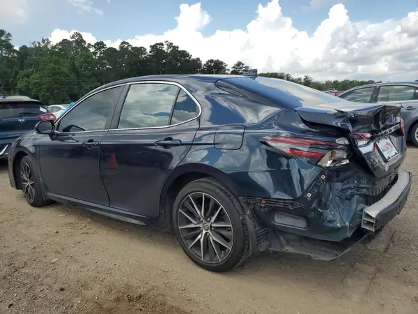4T1G11AK2MU488377 2021 TOYOTA CAMRY - Image 2