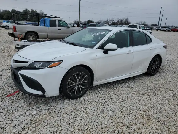 4T1G11AK2MU512385 2021 TOYOTA CAMRY - Image 1
