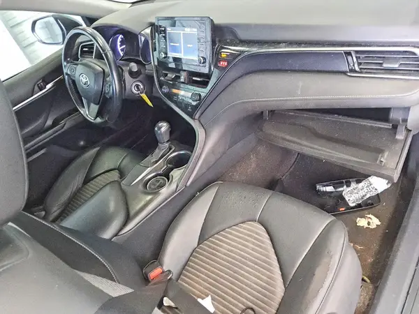 4T1G11AK2MU512807 2021 TOYOTA CAMRY - Image 8