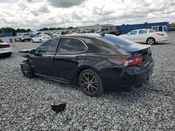 4T1G11AK2MU516856 2021 TOYOTA CAMRY - Image 2