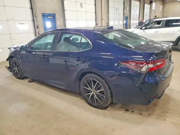 4T1G11AK2MU517084 2021 TOYOTA CAMRY - Image 2