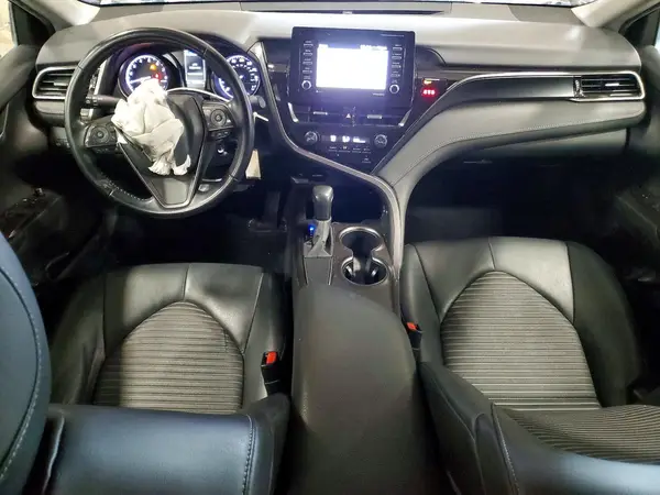 4T1G11AK2MU517084 2021 TOYOTA CAMRY - Image 8