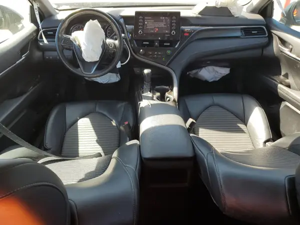 4T1G11AK2MU520096 2021 TOYOTA CAMRY - Image 8