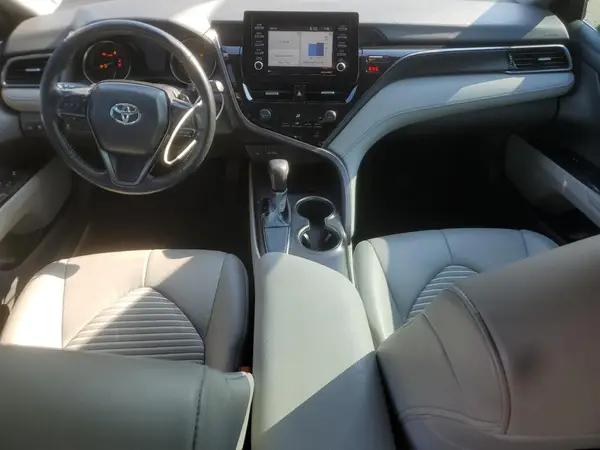 4T1G11AK2MU521250 2021 TOYOTA CAMRY - Image 8