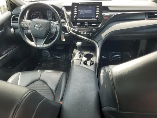 4T1G11AK2MU522883 2021 TOYOTA CAMRY - Image 8